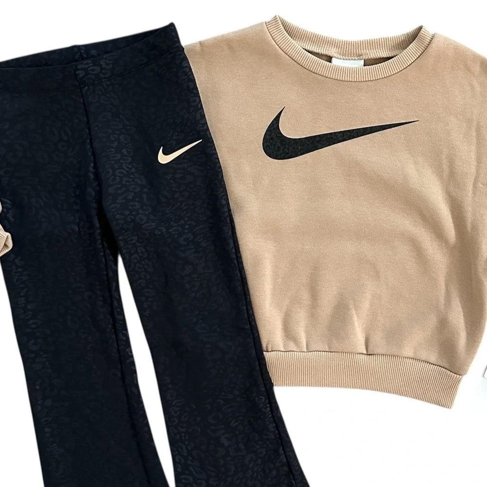 Nike Crewneck Sweatshirt & Black Leopard Flare Pants Set Girls Size 4T NWT